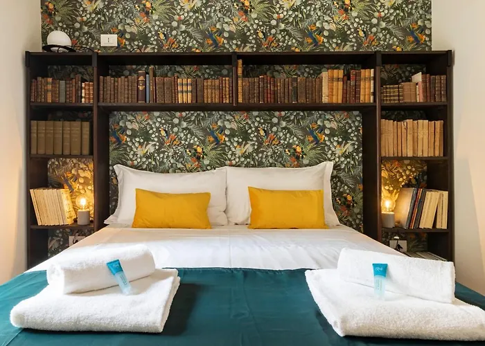 Bed & Books By Wonderful Italy Turijn
