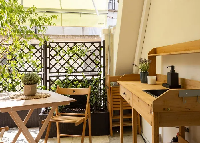 Апартаменты Bed & Books By Wonderful Italy *